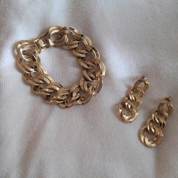 Monet Jewelry - Monet Vintage Double Link Chain Statement Bracelet and Earrings Set